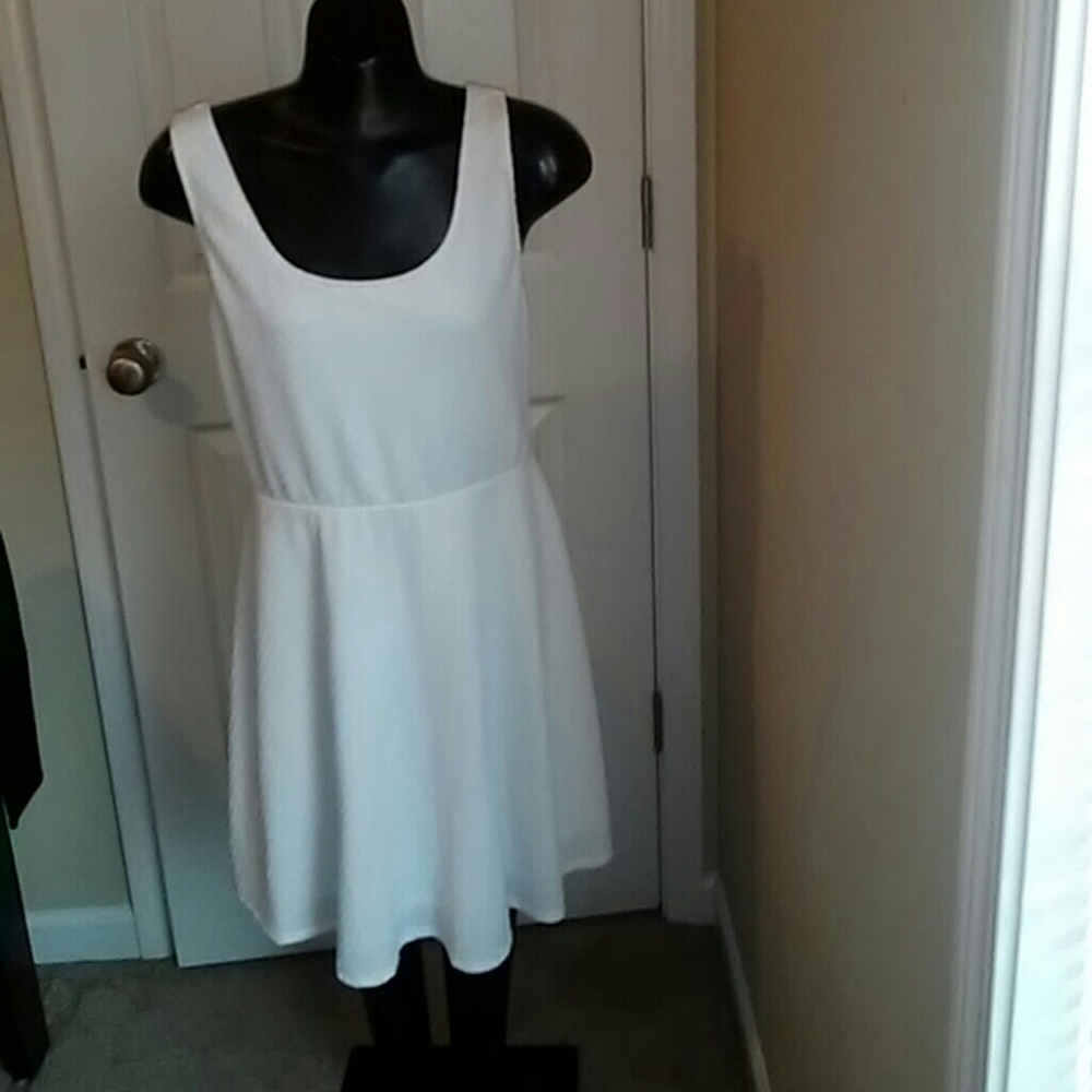 Mossimo white dress